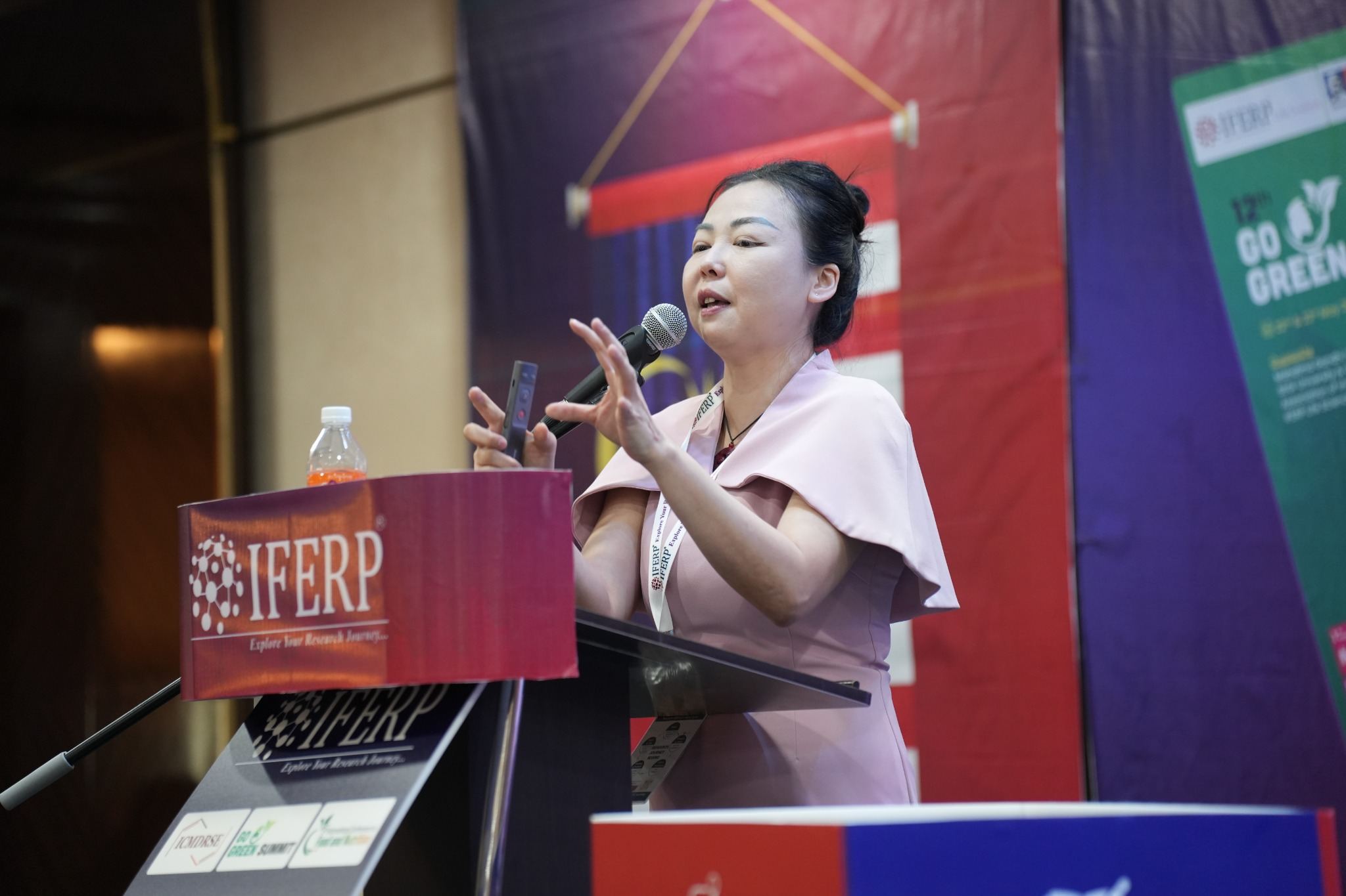 Delegates at a past IFERP international conference
